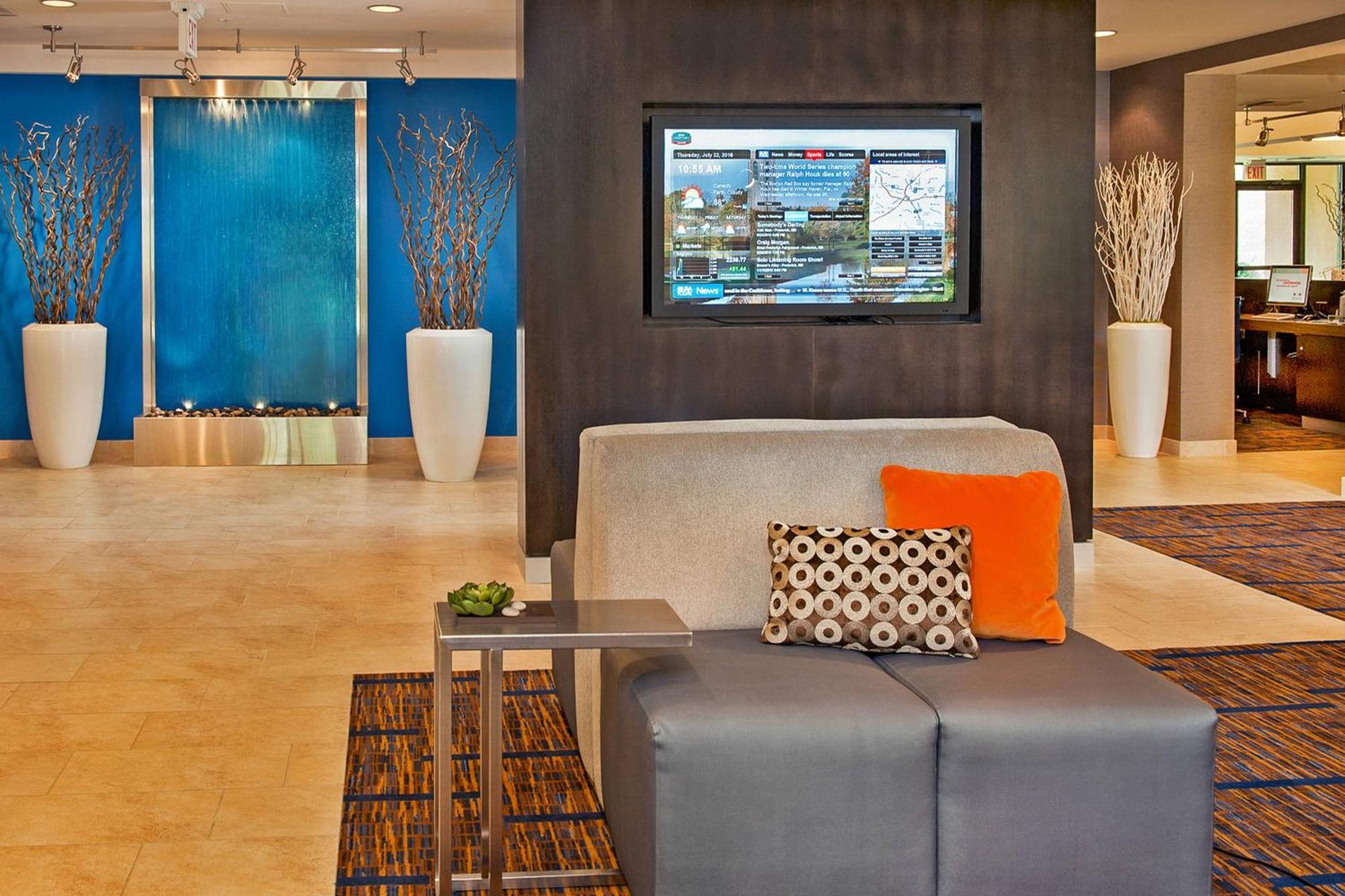 Courtyard By Marriott Frederick Ξενοδοχείο Εξωτερικό φωτογραφία