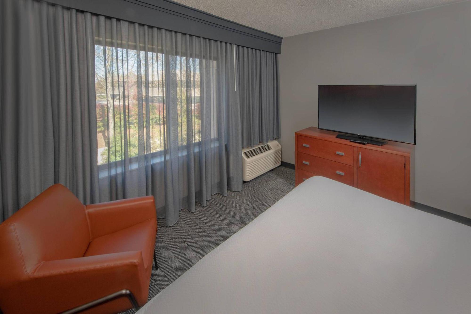 Courtyard By Marriott Frederick Ξενοδοχείο Εξωτερικό φωτογραφία