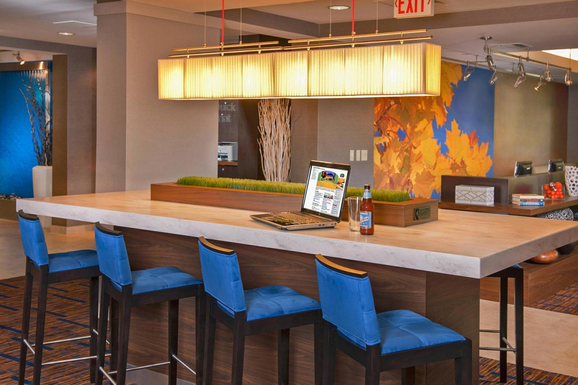 Courtyard By Marriott Frederick Ξενοδοχείο Εστιατόριο φωτογραφία