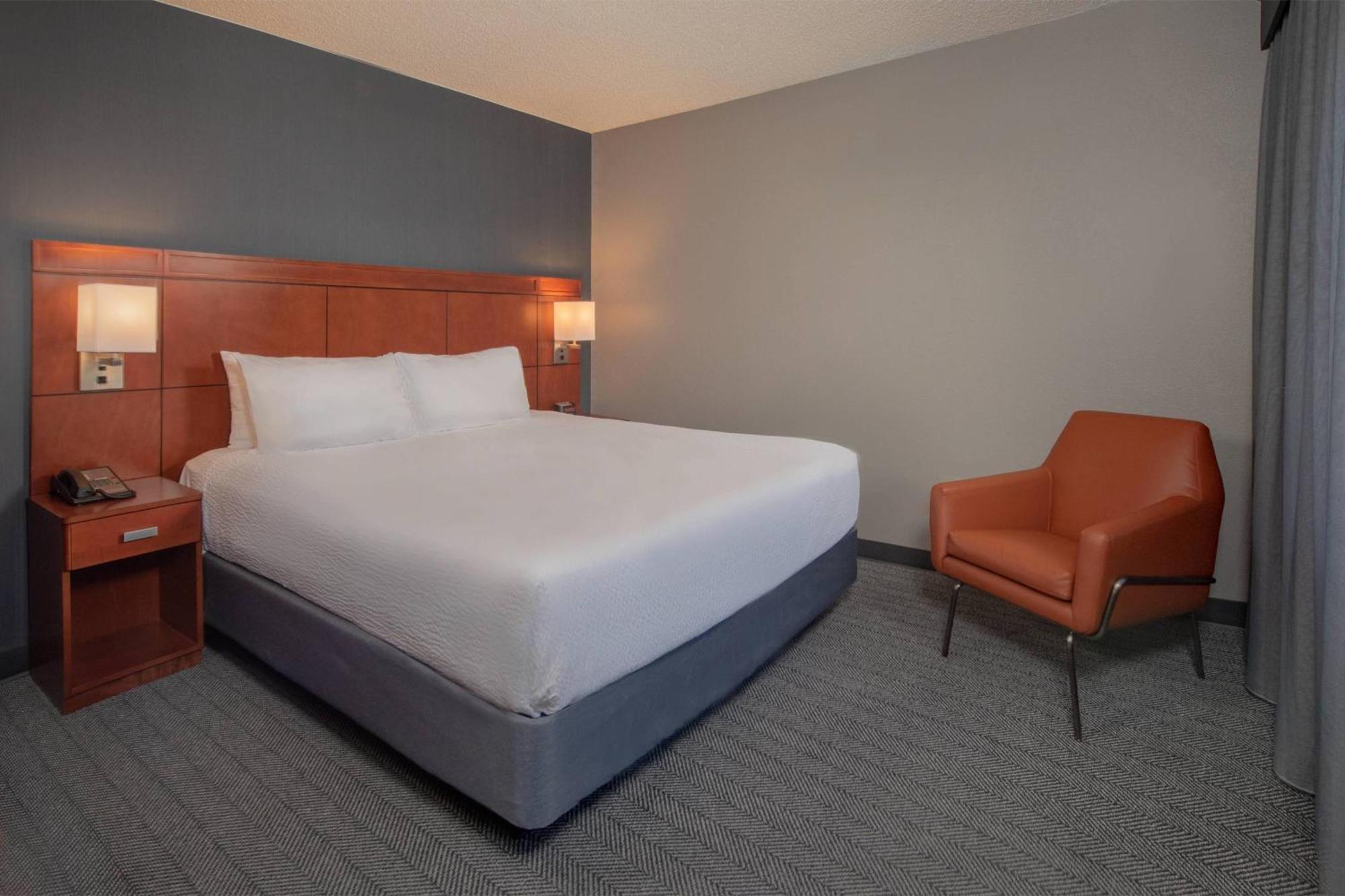 Courtyard By Marriott Frederick Ξενοδοχείο Εξωτερικό φωτογραφία